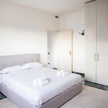 Apartment Iconic Luxury Penthouse In The Heart Of *