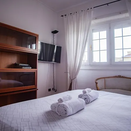 Apartment Iconic Luxury Penthouse In The Heart Of Milan