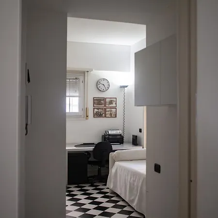 Apartment Iconic Luxury Penthouse In The Heart Of *