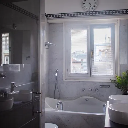 Apartment Iconic Luxury Penthouse In The Heart Of Milan