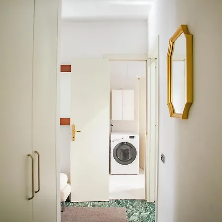 Apartment Iconic Luxury Penthouse In The Heart Of *