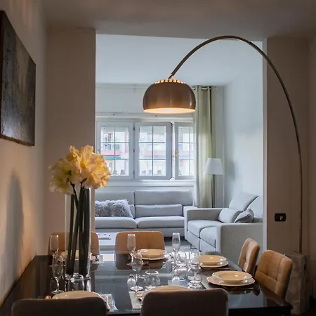 Iconic Luxury Penthouse In The Heart Of Apartment Milan